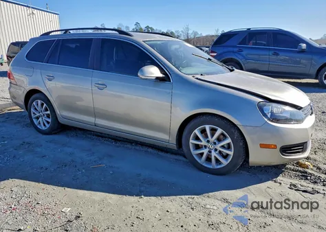 2013 Volkswagen Jetta S from USA, damaged, VIN 3VWPP7AJ9DM685237